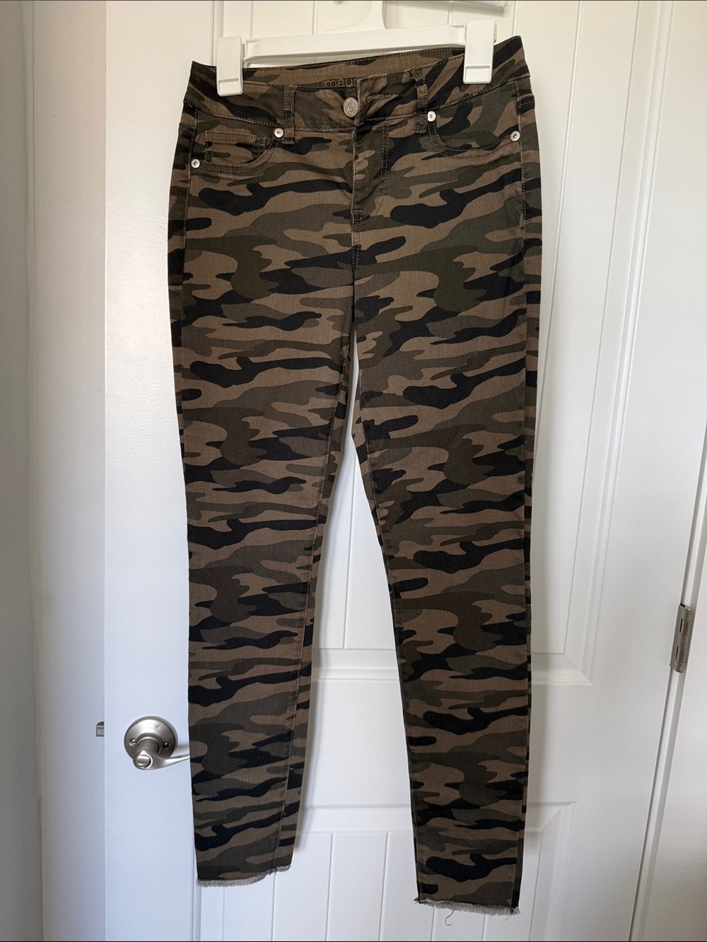Maurices Green & Black Camo Skinny Jeans